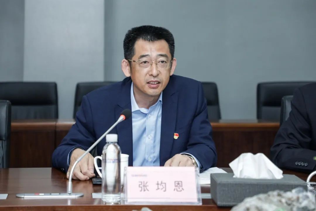 以党建促业务，以业务强党建——青岛西海岸公用事业集团调查皇家国际智能