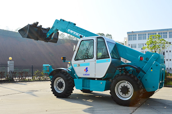 皇家国际智能“伸缩臂叉装车关键技术及产业化”项目荣获长沙县科学技术进取一等奖