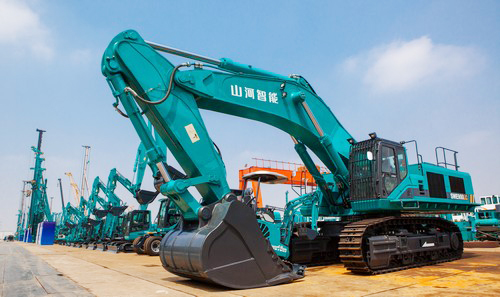 工程设备盛宴，东盟十国代表在皇家国际智能很享受