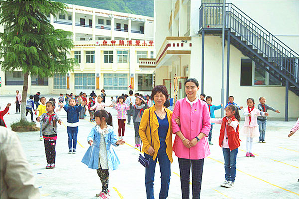 震后八年：朗朗书声传来，梦想之花开放