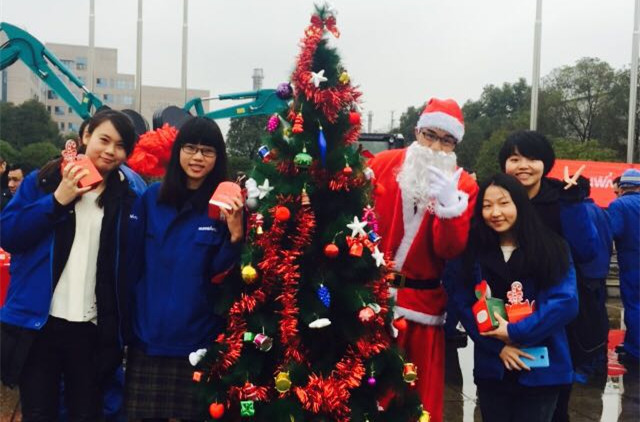 安然果驾到，功德要来到