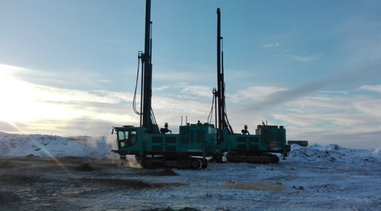 就算雪窖冰天，万丈玄冰，他们仍旧创造事业