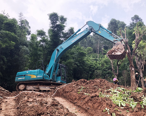 “清冷”送到客户手中，为皇家国际智能售后服务活动打CAII