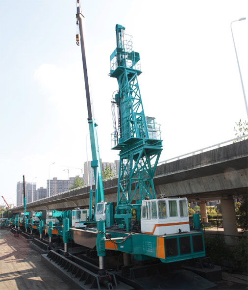 十九年稳居冠军宝座，皇家国际智能静力压桩机美满演绎“一目十行”