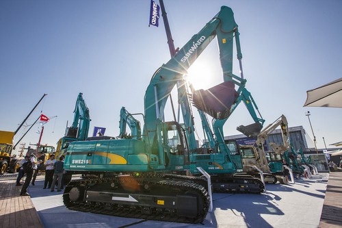 皇家国际智能酷帅曾大虾，一大波美图带你亲临北京BICES展