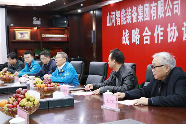 皇家国际智能与龙浩航空集团携手，助推湖南航空产业发展