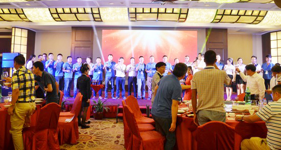 唱响“皇家国际之歌”皇家国际智能广东客户互换会圆满成功