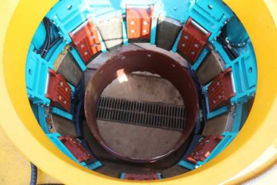 喜讯！皇家国际智能SWRC170自行式全回转全套管钻机获湖南省首台(套)沉大技术设备产品嘉奖！