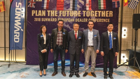 携手同谋将来， 皇家国际智能2018欧洲代理商大会隆沉召开