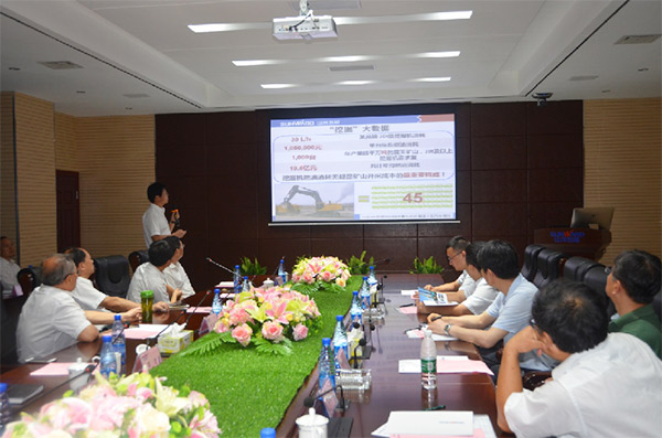 科技部高技术中心副主任袁建湘调查调研皇家国际智能