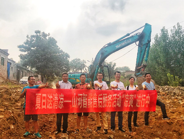 到了市场一线才知路，皇家国际挖机客户都是铁杆粉丝