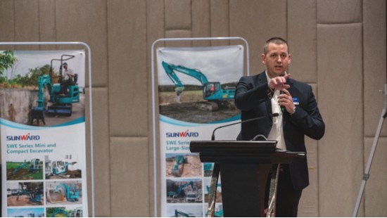 携手同谋将来， 皇家国际智能2018欧洲代理商大会隆沉召开