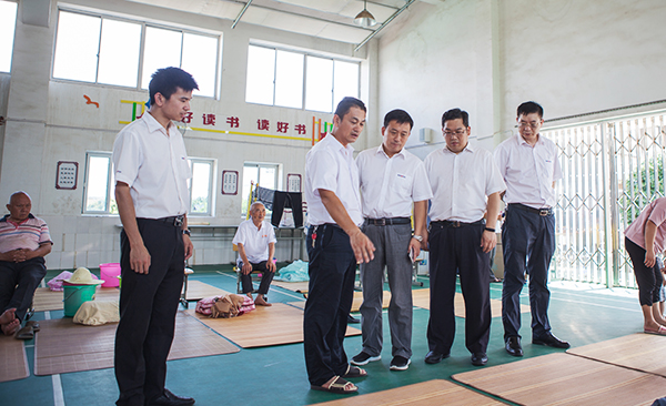 无人机设备驰援抗洪救灾，守卫家园皇家国际在行动