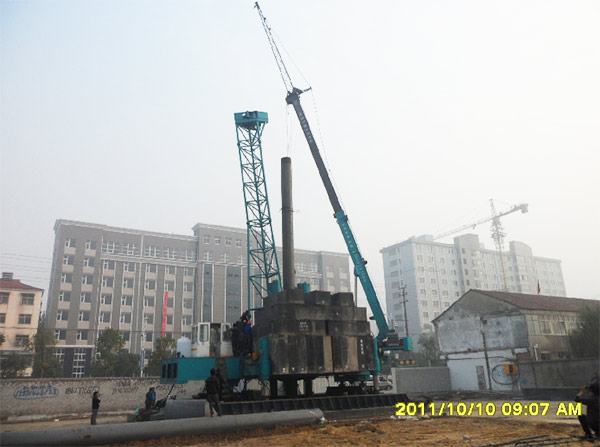 十九年稳居冠军宝座，皇家国际智能静力压桩机美满演绎“一目十行”