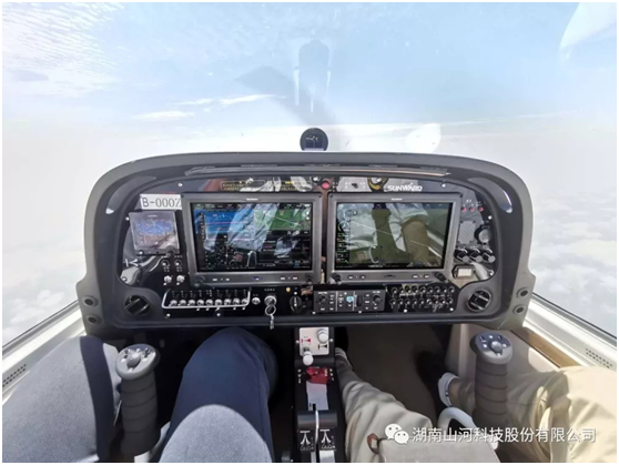 自动驾驶？夜间飞行？阿若拉都说“杏妆！