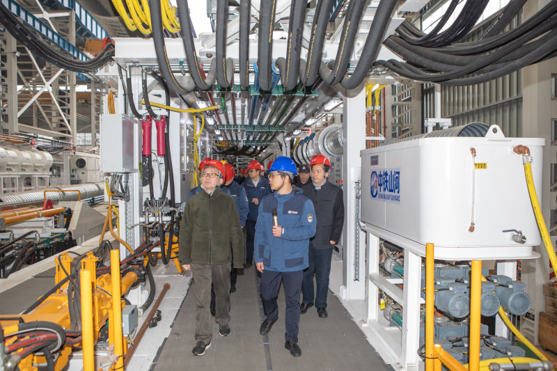 广州工控集团总经理张伟涛调研皇家国际智能