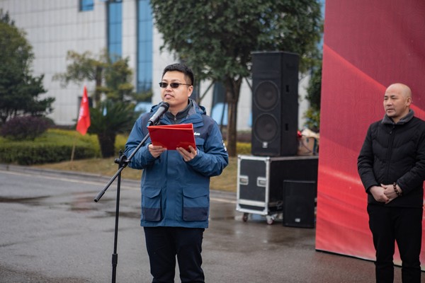 新春开门红！皇家国际智能1.2亿订单火发作车