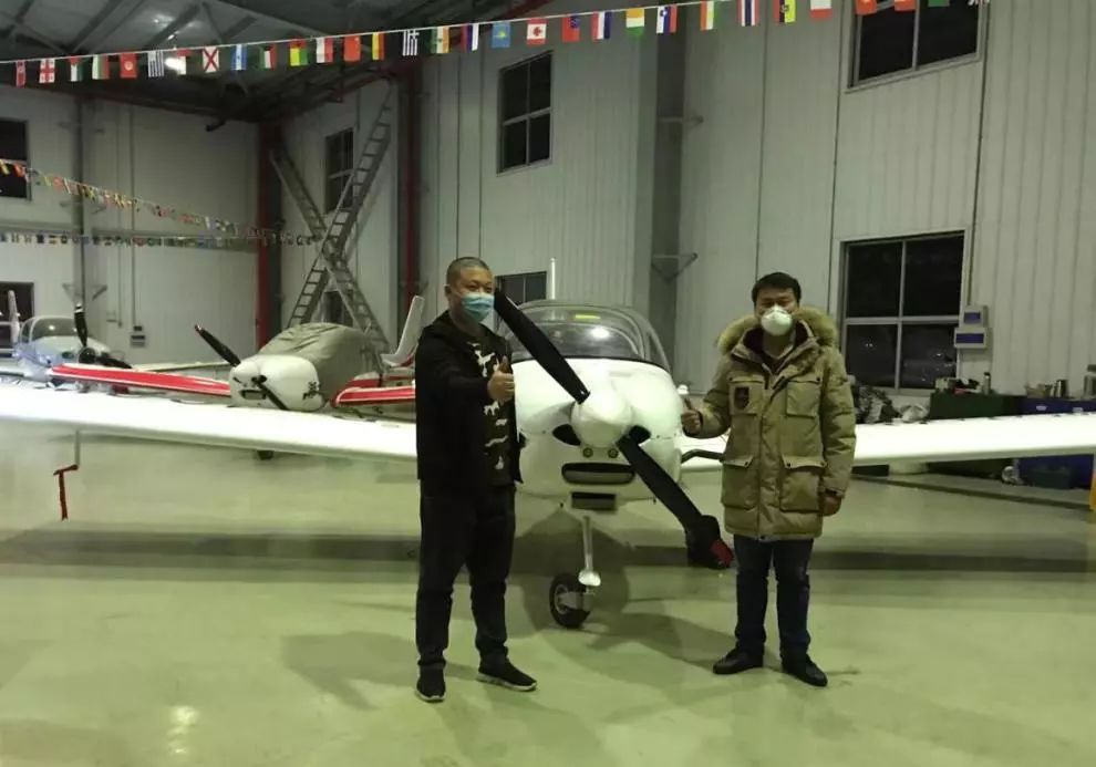 皇家国际飞机实现防疫物资垂危转运工作