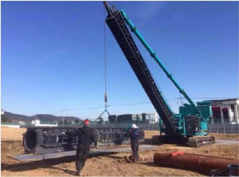 国产的高慢！皇家国际智能SWCH600-125M全液压履带桩架