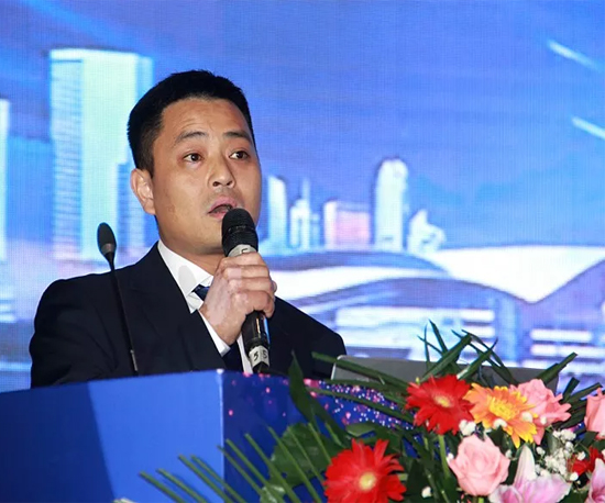 同心同梦，皇家国际智能全球客户互换会武汉站隆沉进行