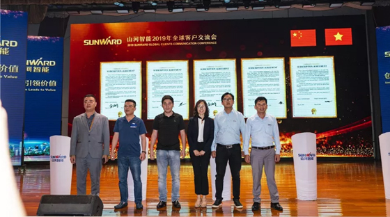 千人客户互换会，10.5亿订单！皇家国际智能二十年发展新飞跃