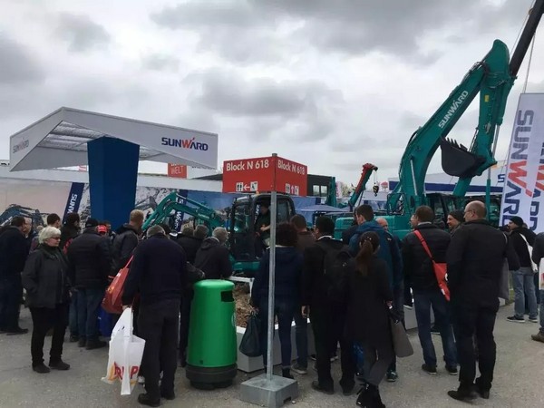 统一个世界，统一个妄想，皇家国际智能德国宝马展美满收官