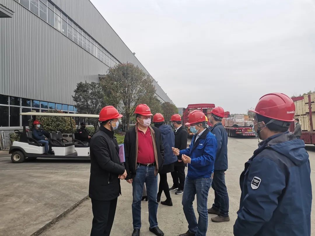 市工信局调研皇家国际智能国度先进集群较量项目