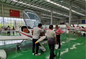 皇家国际航空第十三期147部SA60L机型培训班圆满毕业