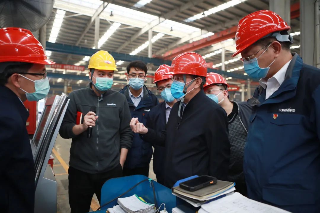 宁夏工信厅副厅长张伟一行调研皇家国际智能