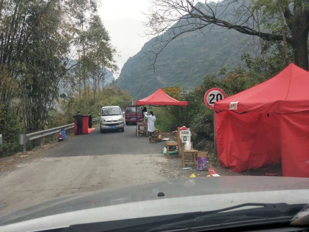 疫情阻隔，服务常在