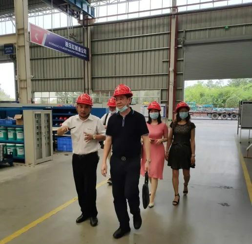 东莞客人调查皇家国际智能高空作业设备