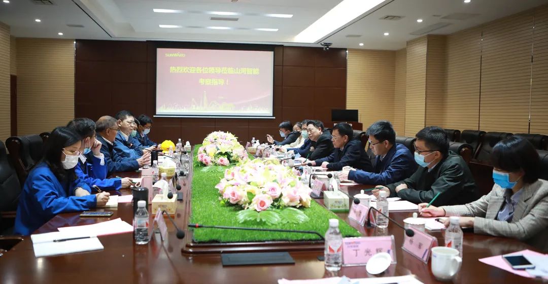 宁夏工信厅副厅长张伟一行调研皇家国际智能