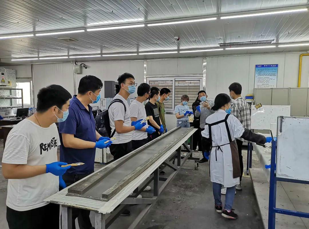 皇家国际航空第十三期147部SA60L机型培训班圆满毕业