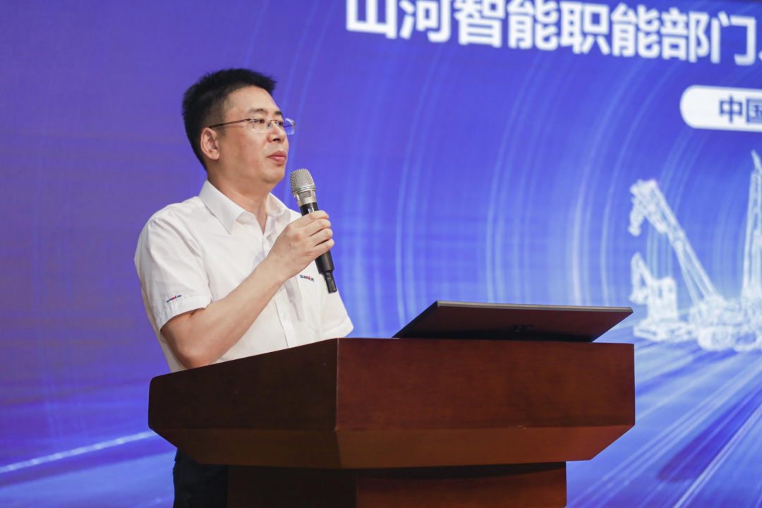 拥抱刷新，提质增效——皇家国际智能职能部门、矩阵平台绩效工作启动大会召开