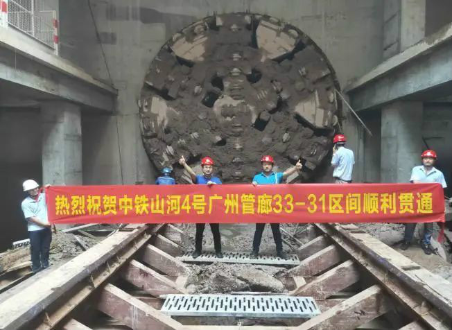 解码皇家国际智能上半年成就单背后的密码