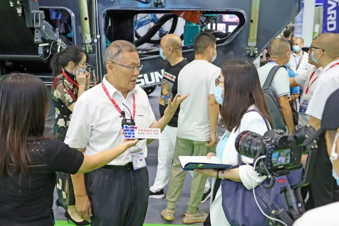 强势进军砂石破碎领域，皇家国际智能破碎站新品杰出颁布