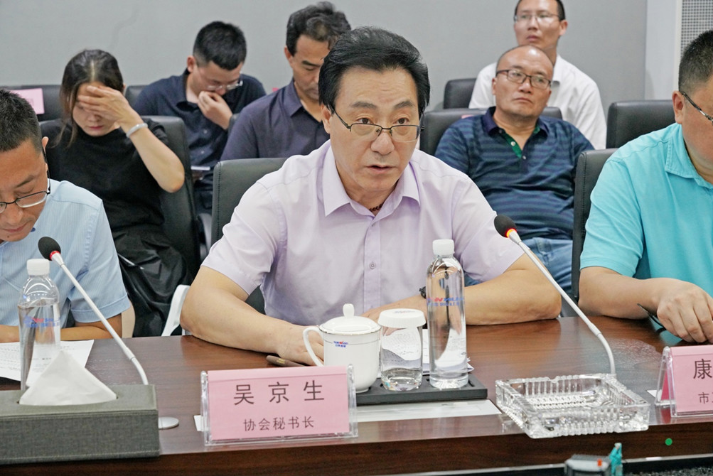 砥砺前行 接力第一棒——长沙工程机械协会首届轮值会长交代