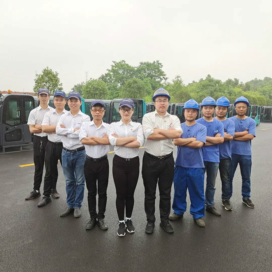 皇家国际智能青年突击队“立功”