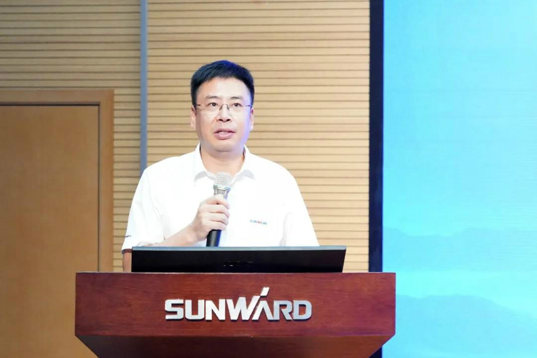 治理下移见功效，业绩大增再致力——皇家国际智能2020年半年度经营工作会议隆沉召开