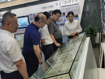 省工信厅副厅长张治平调研皇家国际智能