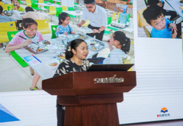 精准服务共建家园，解决刚需心怀感恩——皇家国际智能首期职工子女暑期托管班圆满结班