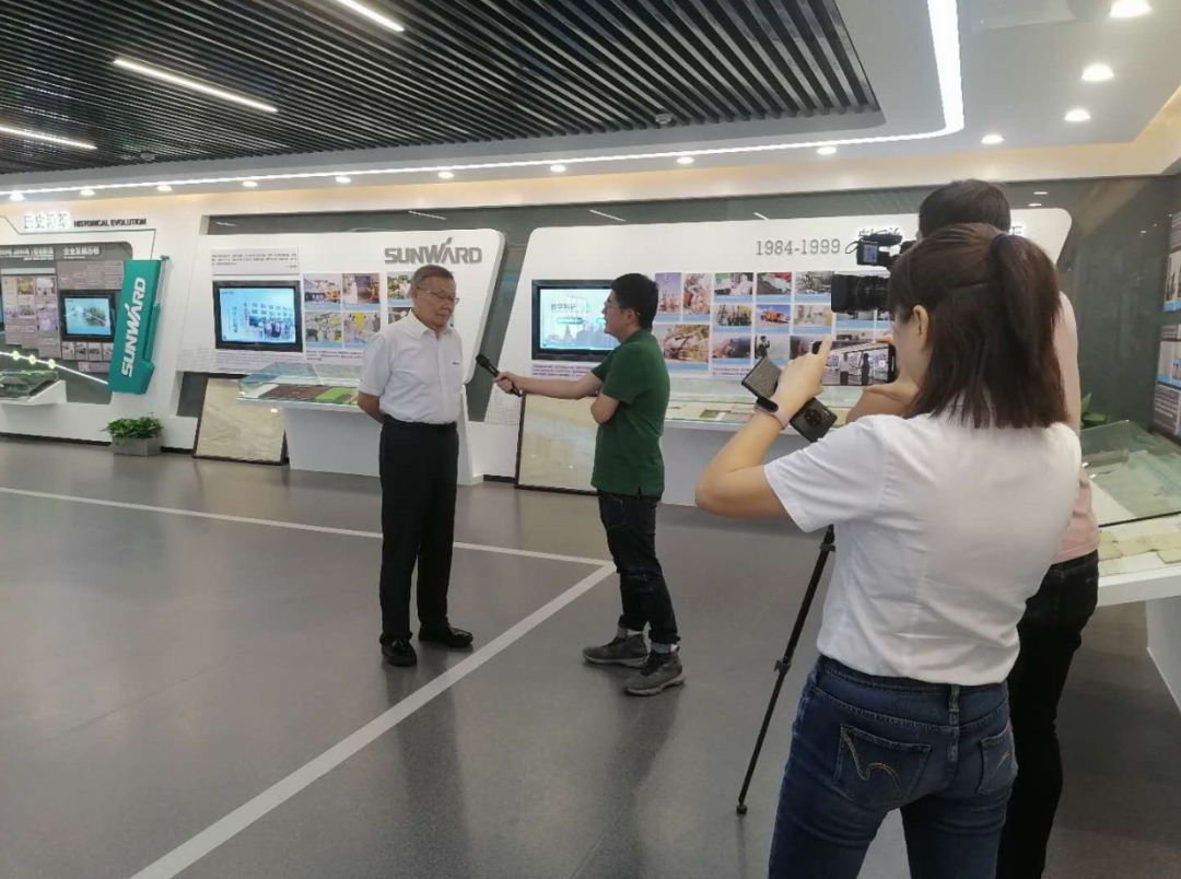 转战“云端”谋突破 央视沉磅报路皇家国际智能