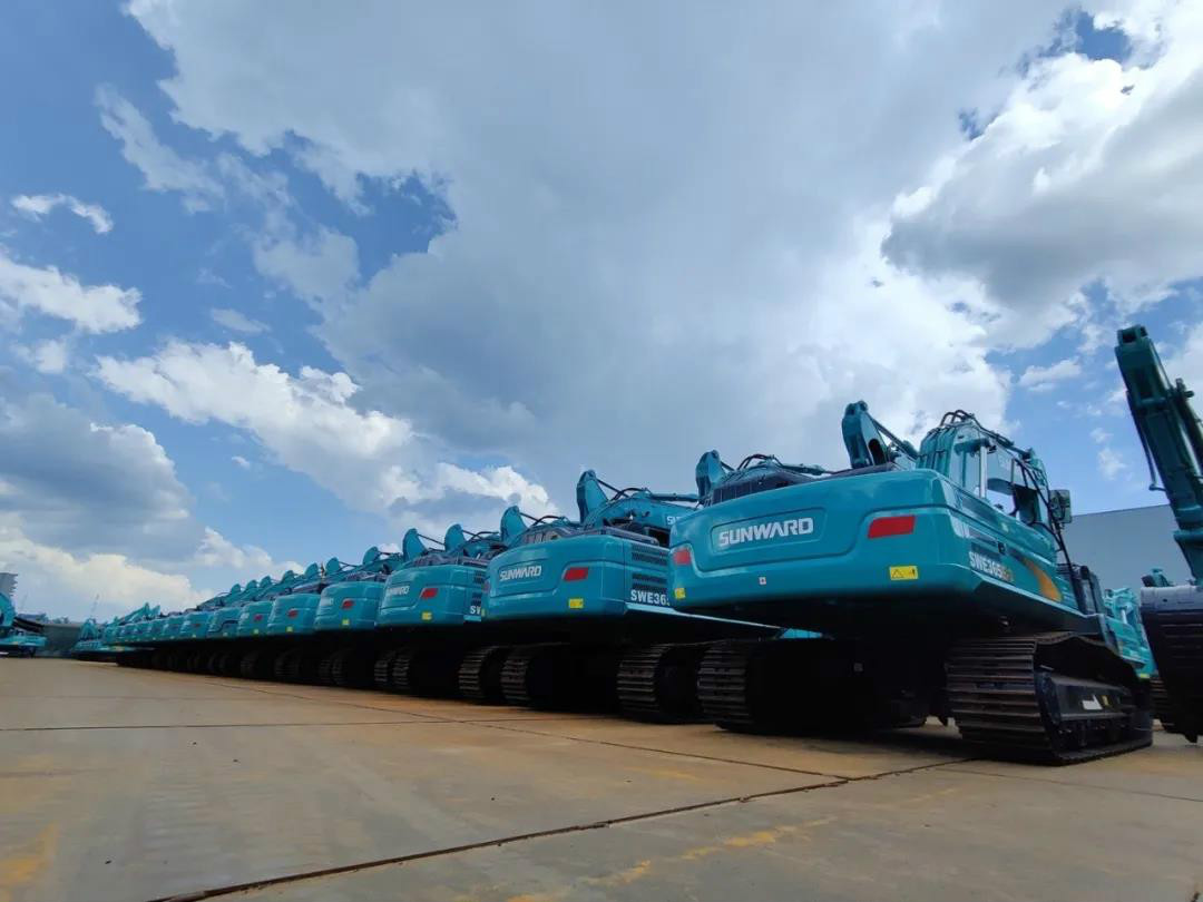 以先导式创新实现挖掘机从无到有，从幼到大，从大到强！