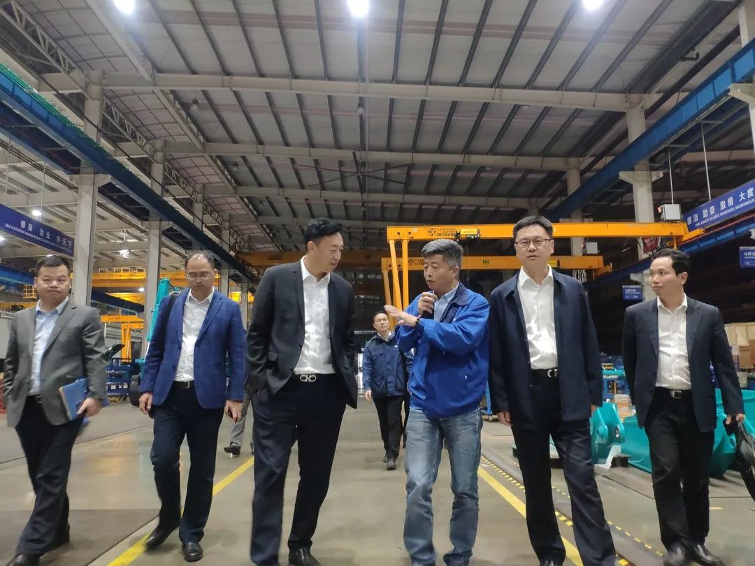 中国联通首席科学家范济安到访皇家国际智能