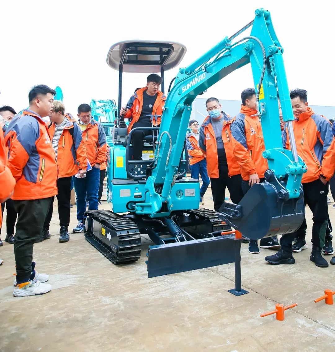 大国沉器 壮哉皇家国际！机友会微挖用户皇家国际智能履历日