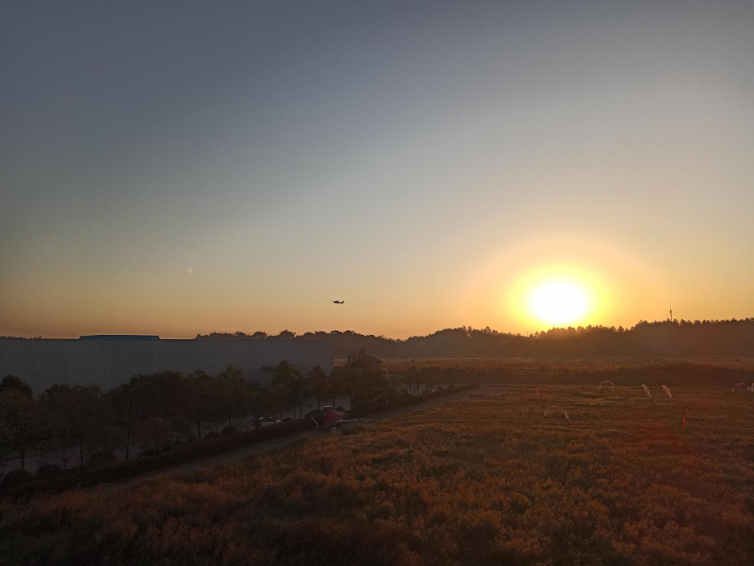 直飞客户机。』始夜屎娇沾葱轮泄嵝突疃苫桓斗绞