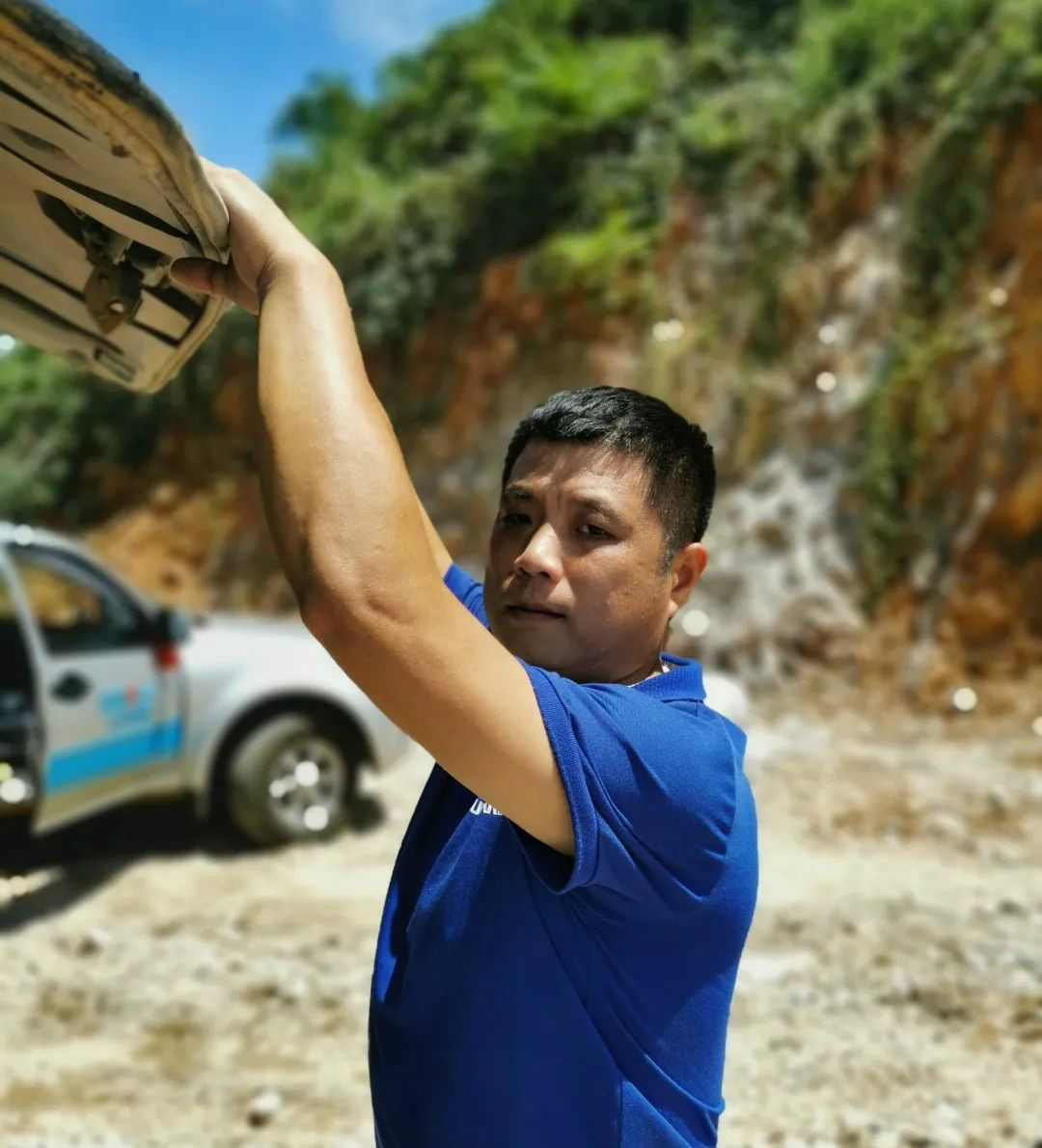 皇家国际智能的“黑皮肤”