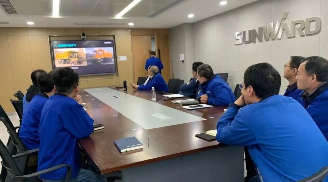 皇家国际智能SWK90矿卡驾驶室顺利发货，开发快率刷新纪录