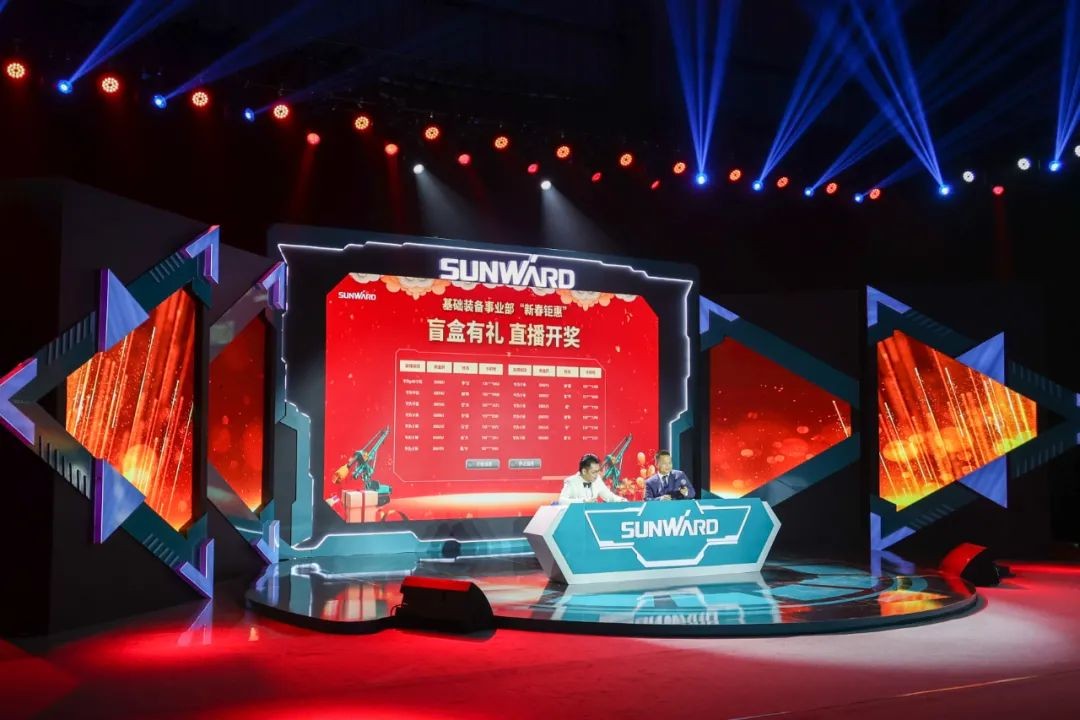 皇家国际智能六“王炸”同台 “H”系列旋挖钻机沉磅出击