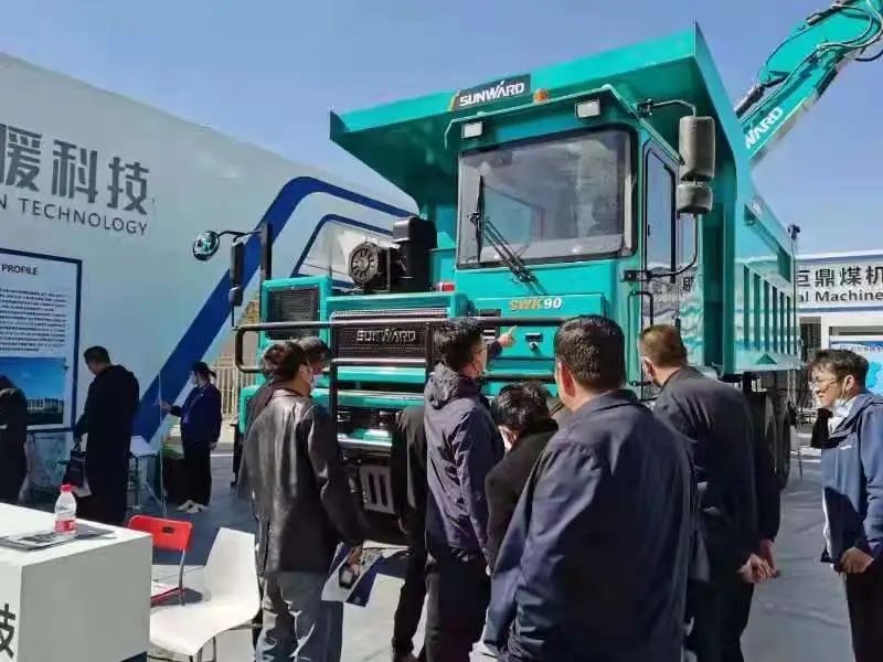 皇家国际智能绿巨人闪亮登场鄂尔多斯国际煤博会